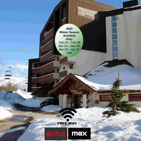 Superb View+Swim Pool+Smart Tv+Netflix+Projector Lejlighed Huez Eksteriør billede