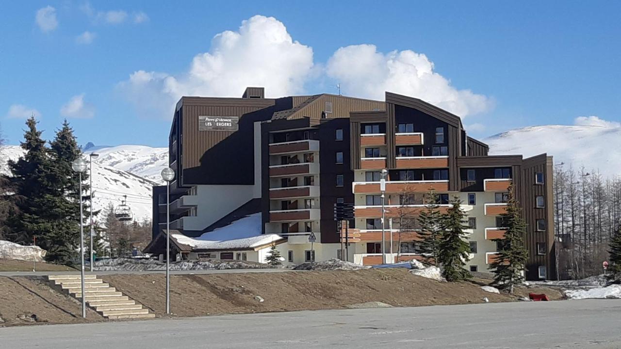 Superb View+Swim Pool+Smart Tv+Netflix+Projector Lejlighed Huez Eksteriør billede